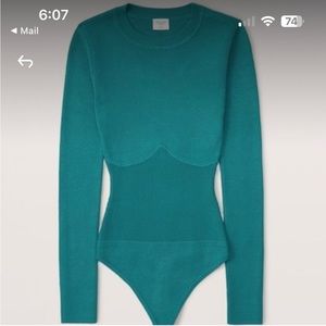 ABERCROMBIE & FITCH BODYSUIT